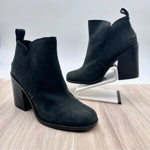 UGG Pixley Black Suede Leather Booties Block Heels Zip Up Ankle 1095057 | Sz 9.5